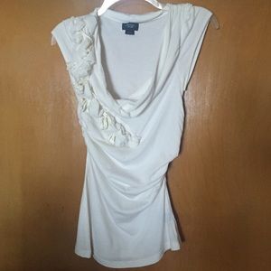 DELETTA Ruffle Cream Top